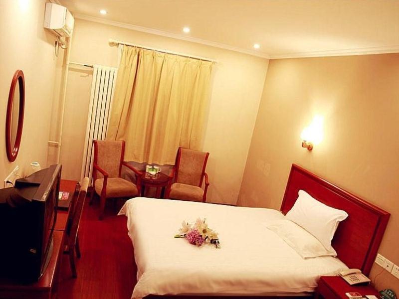 Greentree Inn Shandong Jinan Daming Lake Business Hotel Zewnętrze zdjęcie