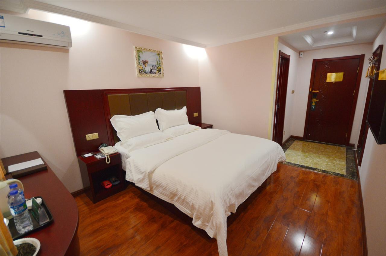 Greentree Inn Shandong Jinan Daming Lake Business Hotel Zewnętrze zdjęcie