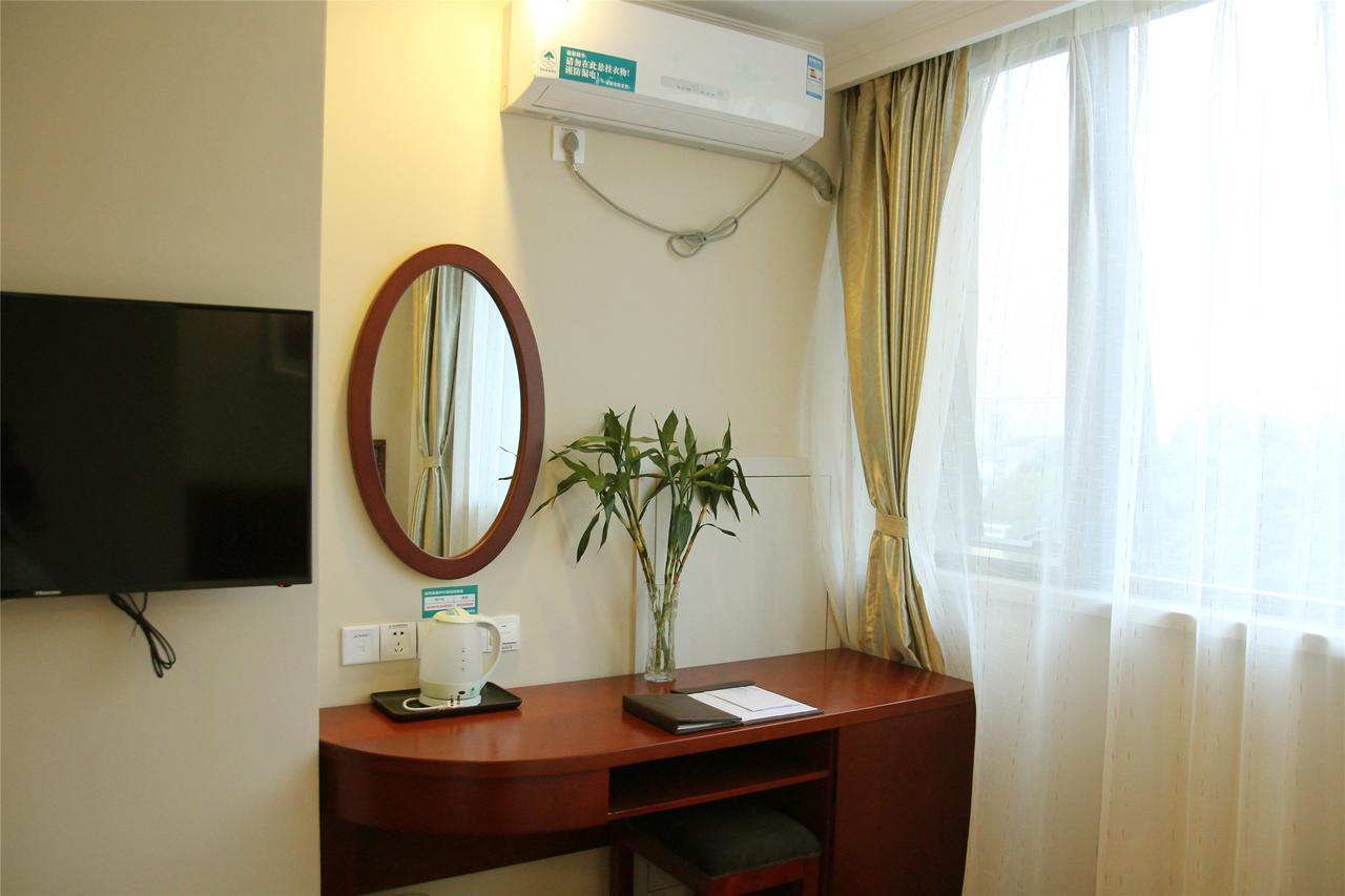 Greentree Inn Shandong Jinan Daming Lake Business Hotel Zewnętrze zdjęcie